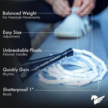 Скакалка для фітнесу Elite Jumps PVC, 6 мм, регульована, для боксу в приміщенні та на вулиці, з міцними ручками, чорна та біла