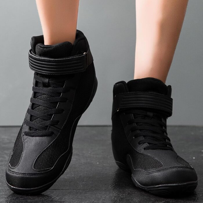 Черевики для боротьби чоловічі, антиковзаючі, дихаючі. Підходять для боротьби, боксу, кросфіту, важкої атлетики, бодібілдингу. Розмір 42 EU, чорний колір