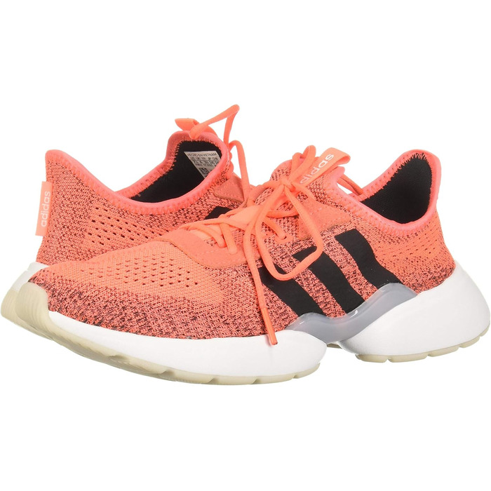 Жіночі кросівки Adidas Mavia X для бігу, чорно-коралові, 38 EU