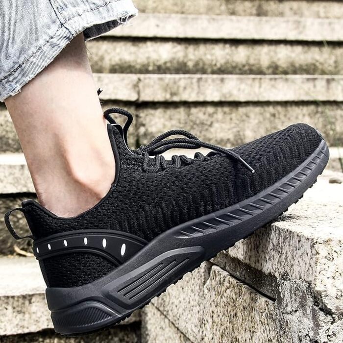 Жіночі кросівки Feethit для бігу та фітнесу. Легкі, дихаючі, з гумовою підошвою. Розмір 39 EU, чорний колір.