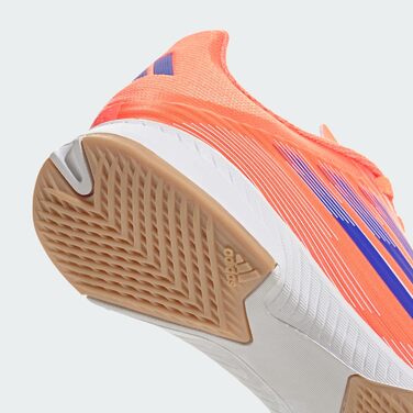 Дитячі футбольні бутси adidas F50 League Indoor для залу, розмір 28.5 EU, кольори: Beam Orange, Lucid Blue, Cloud White