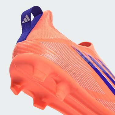 Дитячі футбольні бутси adidas F50 League Laceless для твердого поля (33 EU, Beam Orange/Lucid Blue/Cloud White)