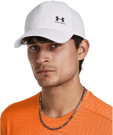 Спортивна кепка Under Armour Men's Iso-Chill Armourvent: дихаюча, з еластичної тканини та регульованим розміром