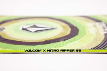 Дитяча сноуборд-дошка Nitro Ripper X Volcom 2023, універсальна, для фрістайлу, твин-тип, мультиколір