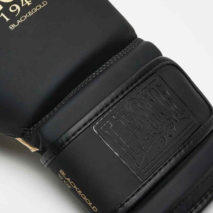 Боксерські рукавички Leone 1947 чорно-золоті для боксу, кікбоксингу та тайського боксу (14 унцій)