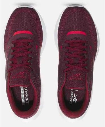 Кросівки для дівчаток Reebok Energen Tech 2 (39 EU, Black Cherry Retro Red Black)