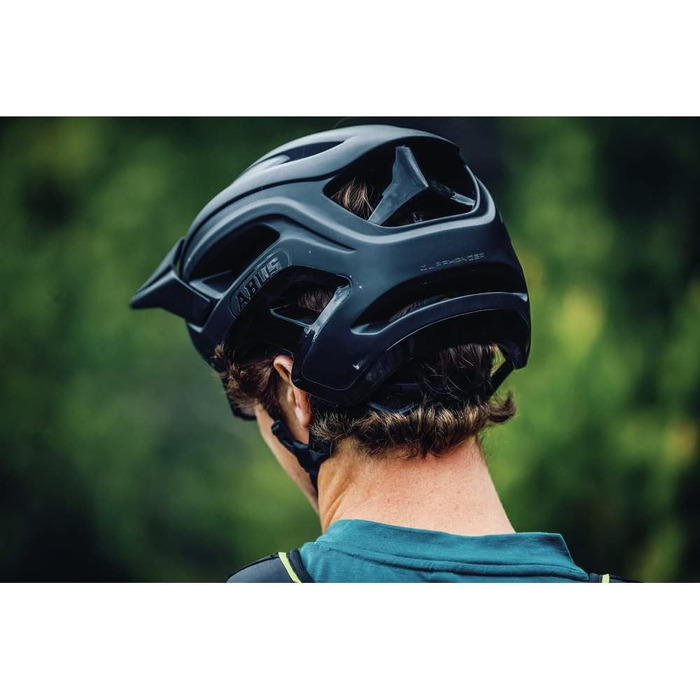 Велошолом ABUS Cliffhanger для MTB, великі вентиляційні отвори, система TriVider, для чоловіків і жінок, розмір L (57-61 см), сірий (chalk grey), для екстремальних трас