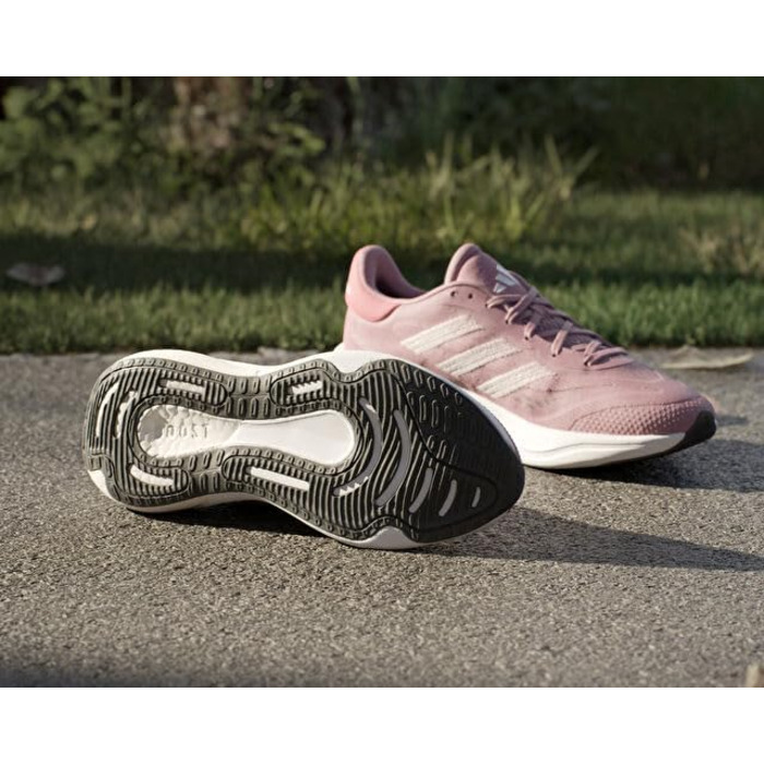 Кросівки для бігу Adidas Supernova 3 для жінок (44 2/3 EU, Wonder Orchid Cloud White Core Black)