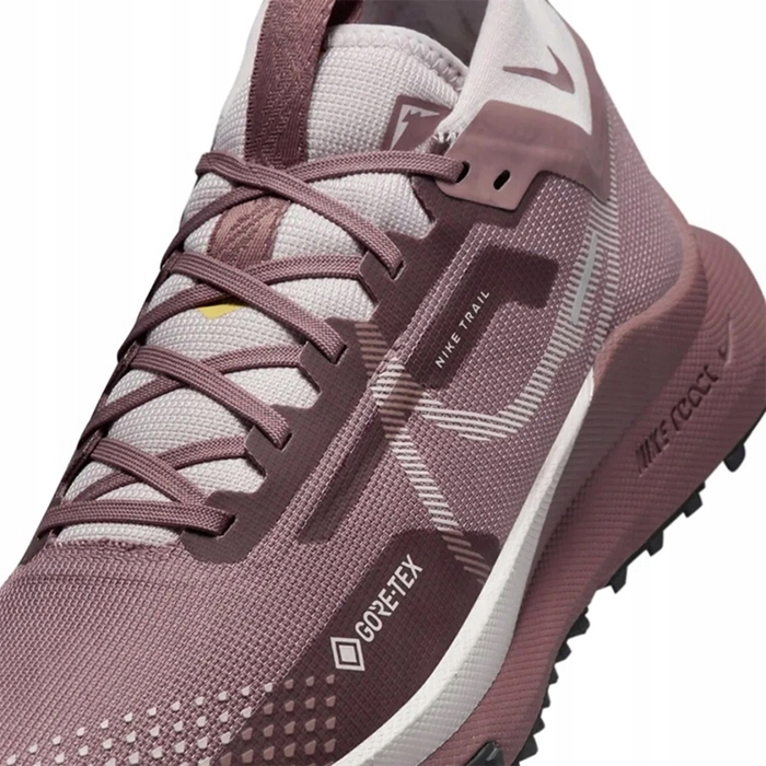 Жіночі водонепроникні кросівки для бігу Nike React Pegasus Trail 4 GTX, р. 36,5
