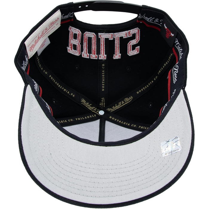 Кепка Mitchell & Ness NBA Classic Red Eazy Snapback з логотипом Bulls, червона, регульована