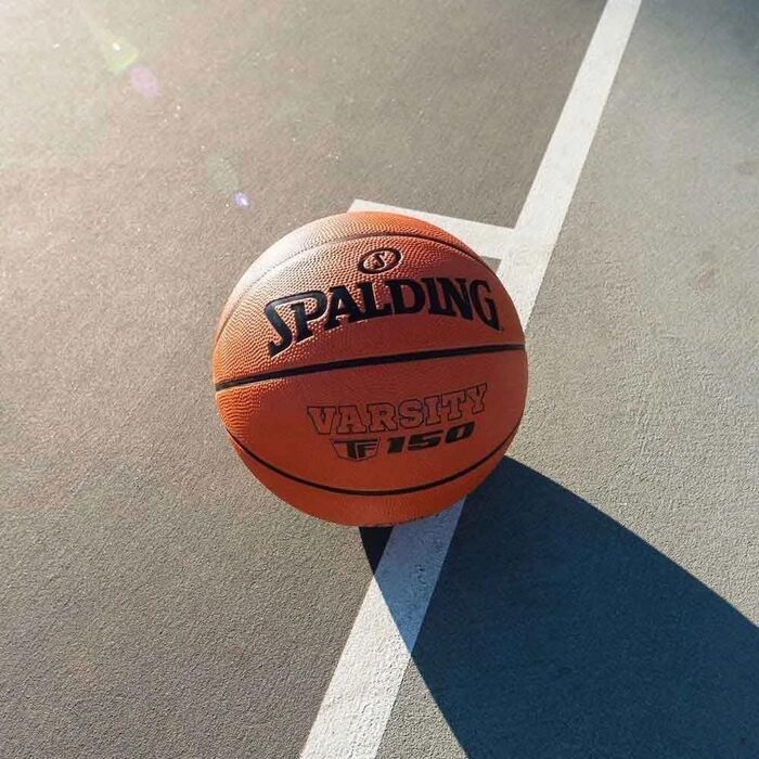 Баскетбольний м'яч Spalding TF-150 розмір 6 FIBA, для залу і вулиці