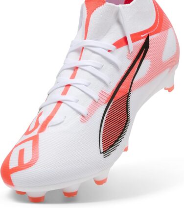 Жіночі футбольні бутси PUMA Ultra 5 Match+ Fg/Ag, 43 EU, білий/чорний/червоний