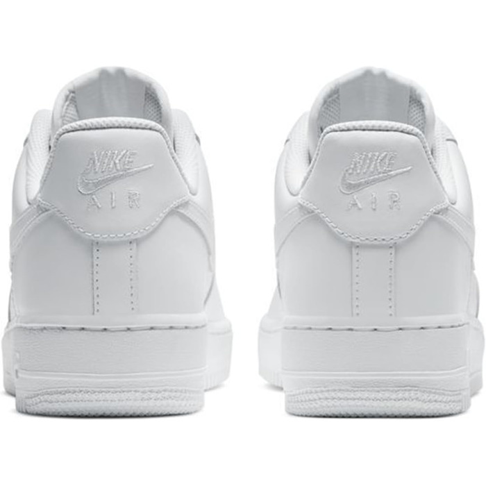 Кросівки Nike Air Force 1 для жінок, білі, розмір 38.5 EU