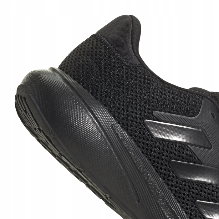 Бігові кросівки Adidas Response, розмір 44