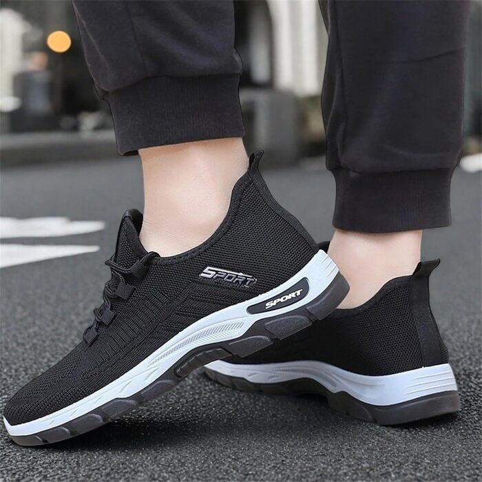 Чоловічі кросівки для активного відпочинку та спорту: бігові, фітнес, ходьби, чорні та білі, розмір 42 EU, ортопедичні, дихаючі, з широкою колодкой