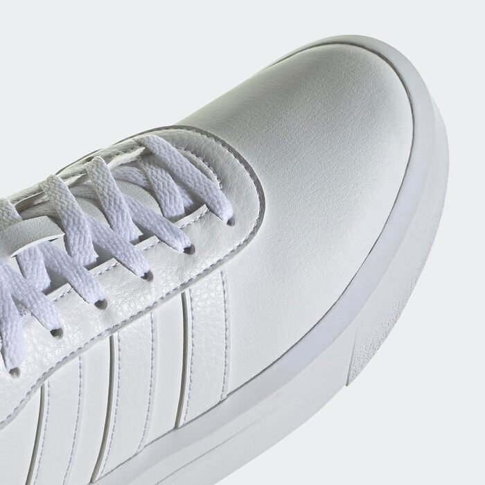 Жіночі шкіряні кросівки adidas Court Plateau коричневі, розмір 36 2/3 EU, Cloud White/Core Black