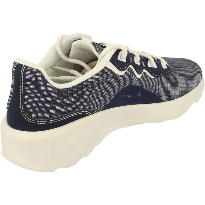 Кросівки Nike Explore Strada (40 EU, різнокольорові)