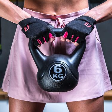 Гиря Fitforce 12 кг, цементна, пластикова оболонка, чорна – для фітнесу, силових та кор тренувань