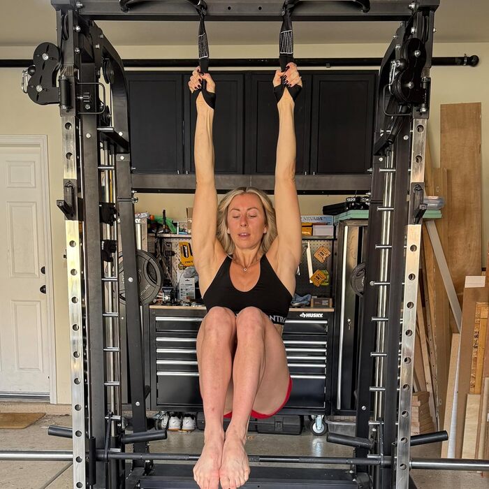 Петлі для тренувань Suspension Trainer – преміум нейлон, для тренувань з вагою тіла, для дому та спортзалу, навантаження до 245,9 кг, чорні, пара