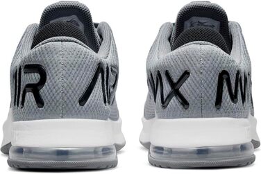 Кросівки Nike Air Max Alpha Trainer 4 для чоловіків (40 EU, темно-сірий, чорний, білий)