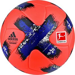 Футбольний м'яч adidas Torfabrik Winter Офіційний матчевий 2017/2018