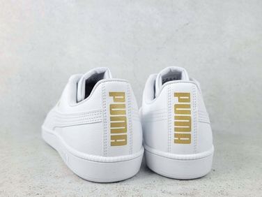 Жіночі спортивні кросівки Puma Up, розмір 45