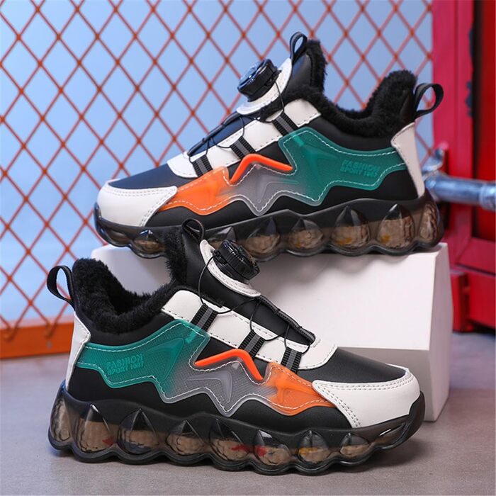 Дитячі зимові черевики Kinder для хлопчиків: неслизькі, трекінгові, теплі, зручні, бавовняні, для активного відпочинку та занять спортом (Помаранчеві, 32 EU)