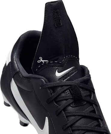 Кросівки футбольні Nike Premier 3 SG-Pro Anti-Clog Traction чорно-білі 42.5 EU