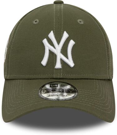 Кепка бейсболка New Era 9Forty Strapback Cap New York Yankees з боковою нашивкою