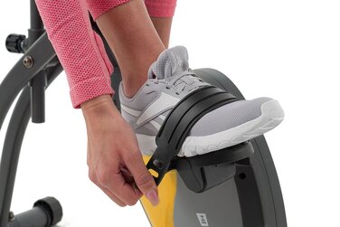 Велотренажер магнітний Hop-Sport HS-3010X Grix X-Bike з еспандерами сіро-жовтий