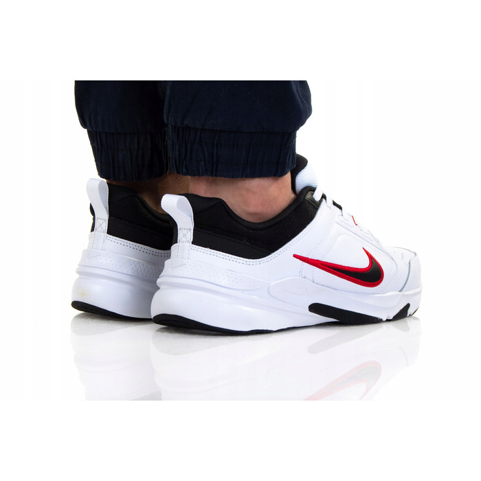 Чоловічі кросівки Nike DEFYALLDAY DJ1196 101