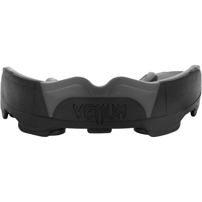 Захисна капа Venum Predator, універсальний розмір, чорна