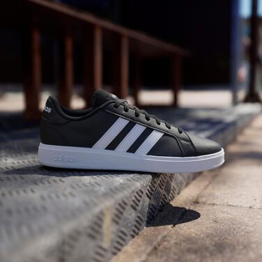 Жіночі кеди adidas Grand Court TD Lifestyle Court Casual, чорні з білими смугами, розмір 37 1/3 EU