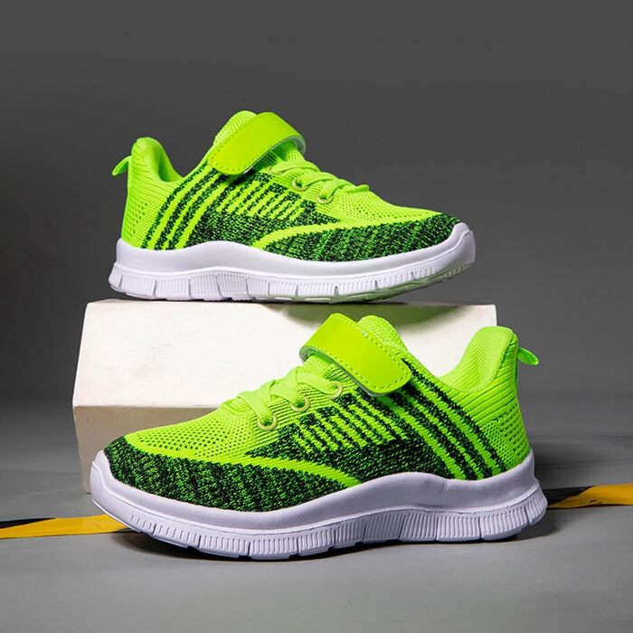 Дитячі кросівки YueYue для хлопчиків та дівчаток: легкі, дихаючі, з товстою підошвою, неслизькі, на липучці, для занять спортом та прогулянок, розмір 38 EU, зелені