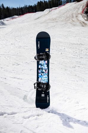 Сноуборд LIB Tech Skate Banana 2024 159W – універсальний, широкій, для фрістайлу та фрірайду