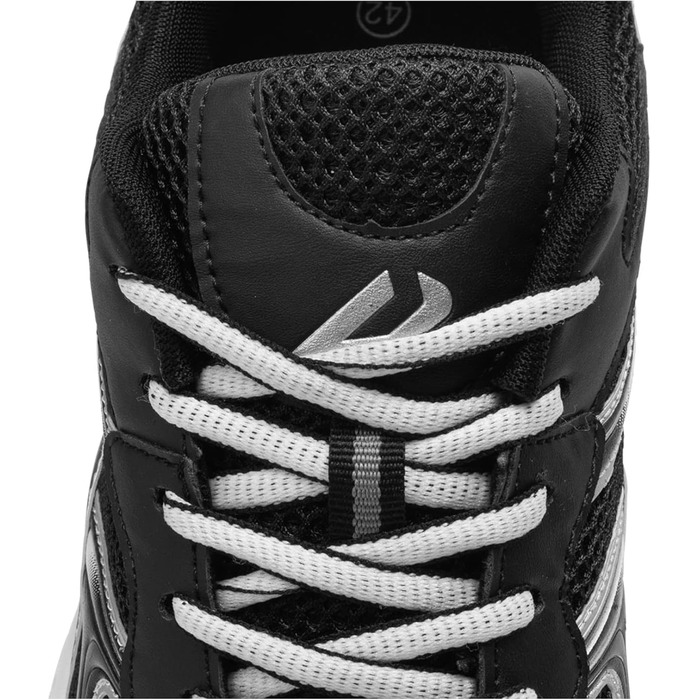 Чоловічі бігові кросівки Mombasa з дихаючого сітчастого матеріалу та зчепною підошвою. Білі (43 EU, Чорний)