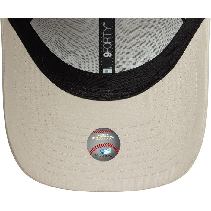 Кепка New Era MLB 9Forty Snapback з міні-логотипом New York Yankees (однорозмірна)