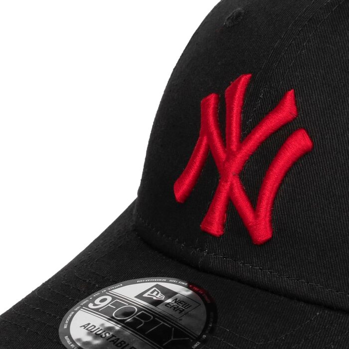 Кепка New Era 9Forty Yankees Essential - бейсболка з вигнутим козирком, чорна, MLB, для чоловіків