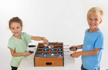 Настільний футбол Natural Games 50x50x9,5 см, компактний дерев'яний кікер для дому