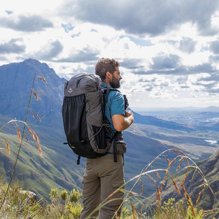 Туристичний рюкзак Naturehike Rock 60+5 л з внутрішнім каркасом, чорний, для походів, кемпінгу, подорожей
