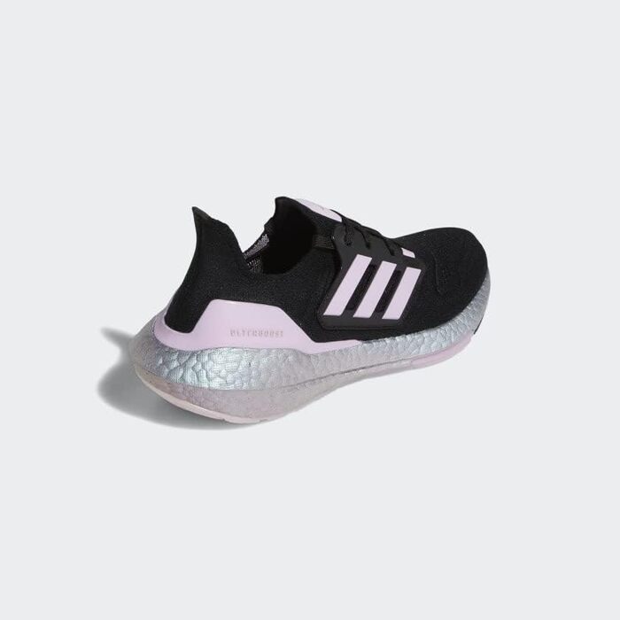 Кросівки для бігу Adidas Ultraboost 22 жіночі, чорні (40 2/3 EU)
