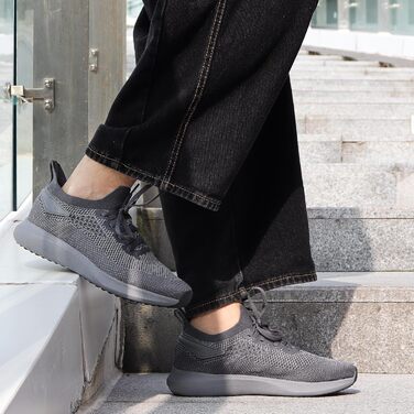 Чоловічі кросівки для занять спортом та бігу. Легкі, дихаючі, модель Slip-on. Колір: темно-сірий, розмір: 40 EU