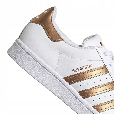 Жіночі спортивні кросівки Adidas Superstar, розмір 40 2/3