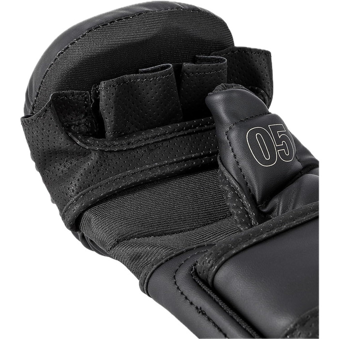 Рукавички для спарингу Venum Impact Evo MMA, чорні, унісекс, розмір S