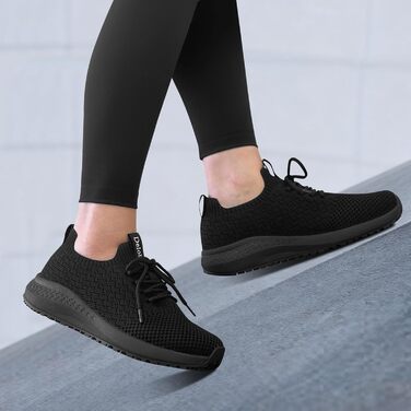 Кухонні черевики для жінок: дихаючі, антиковзкі, зручні, для ресторану, лікарні, догляду. Безпечні черевики з неслизькою підошвою, чорні, 43 EU