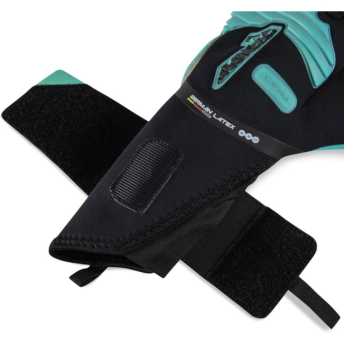 Воротарські рукавички Rinat Aries Pro для футболу