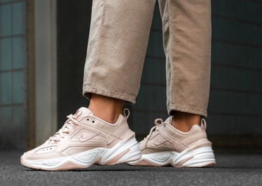 Жіночі спортивні кросівки Nike TEKNO M2K AO3108-202, розмір 39
