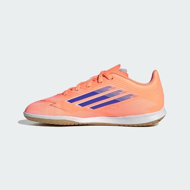 Дитячі футбольні бутси adidas F50 Club Indoor для залу, розмір 31 EU, кольори: Beam Orange, Lucid Blue, Cloud White