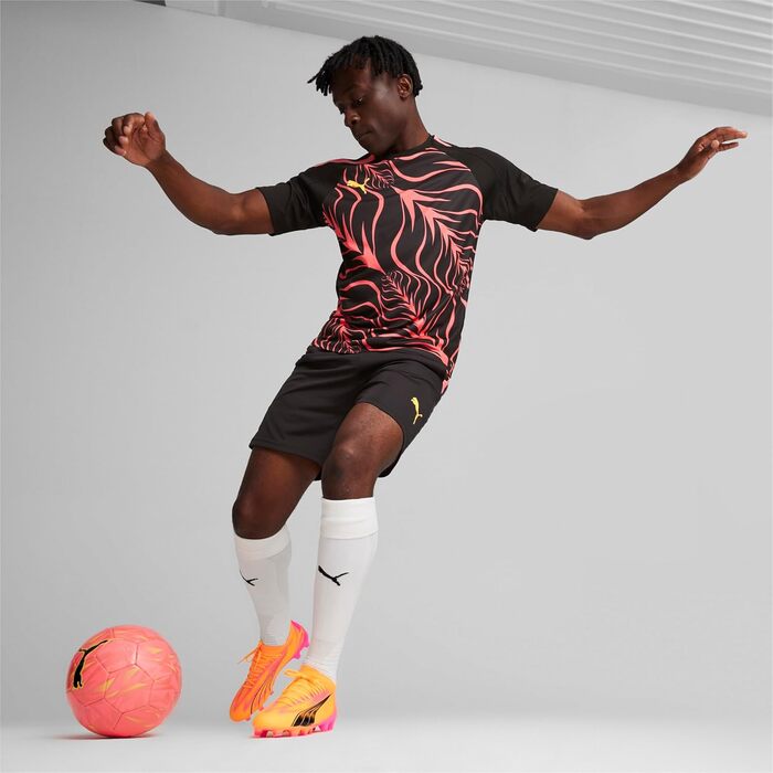 Кросівки футбольні PUMA Ultra Match Fg/Ag (46 EU, Sun Stream Puma Black Sunset Glow)