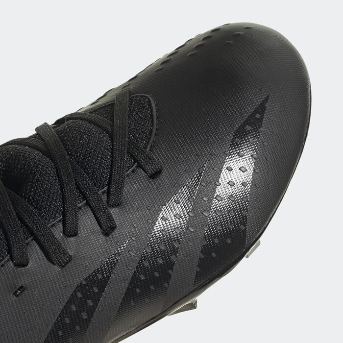 Дитячі футбольні бутси adidas Predator Accuracy.3 FG (твердий ґрунт) 30 EU, чорний/білий